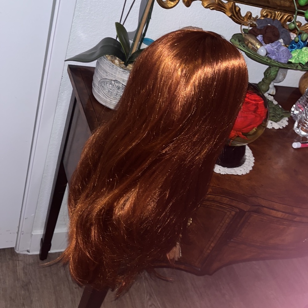 R&B Collection Wig - Picture 3 of 8